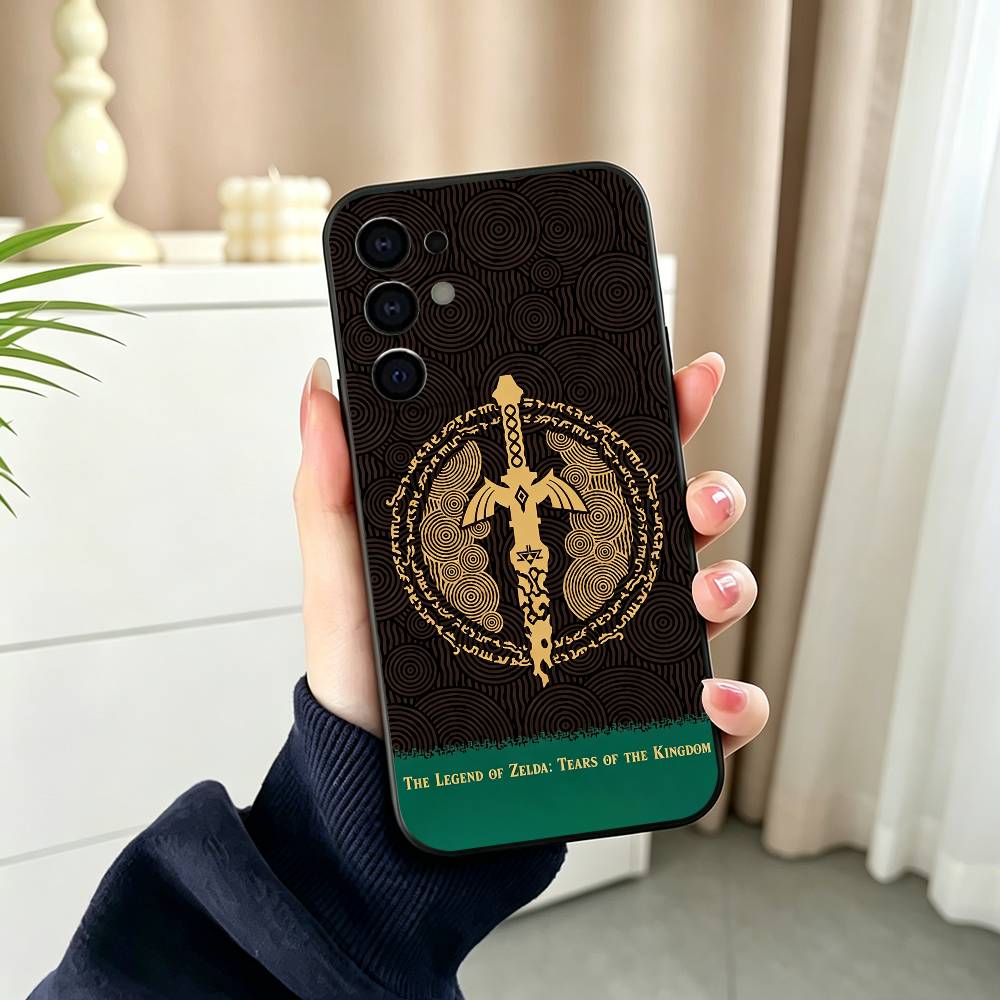 ゲーム「ゼルダの伝説」ギフト用スマホケース ブラックシリコン - Phone Cases Zelda のレビューと価格